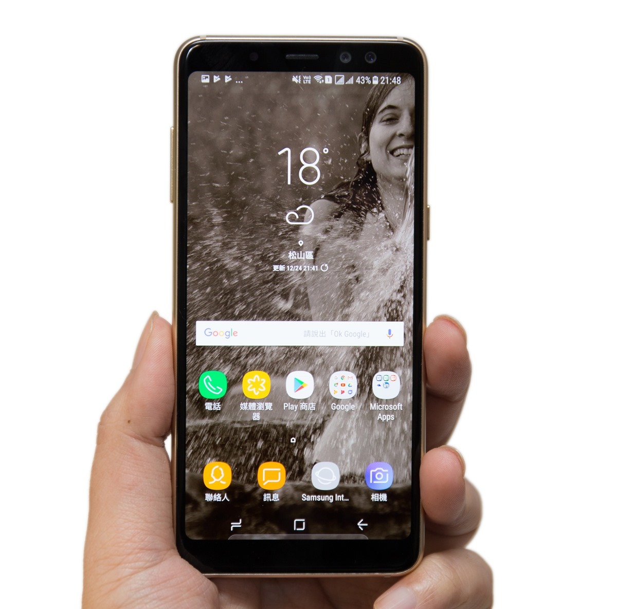 不僅旗艦機才有！Samsung Galaxy A8 (2018) 功能一次到位！全螢幕 + 防水 + 雙鏡頭美美拍 @3C 達人廖阿輝