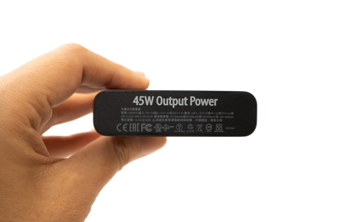 最小巧的強大行動電源 ASUS ZenPower Pro (PD) 可充筆電！ @3C 達人廖阿輝