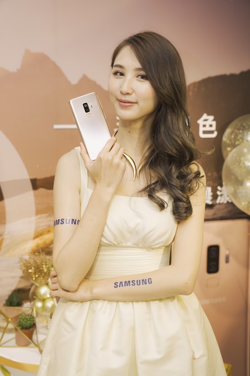 三星 Galaxy S9+ 新色「晨漾金」登場！亮眼吸睛動手玩！ @3C 達人廖阿輝