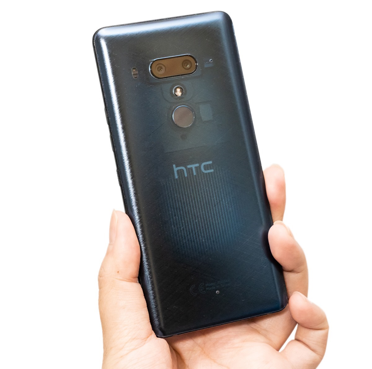 超美 HTC U12+ 透視藍入手！AG2BG 康寧玻璃保護貼 + 全機包膜！最完整保護！ @3C 達人廖阿輝