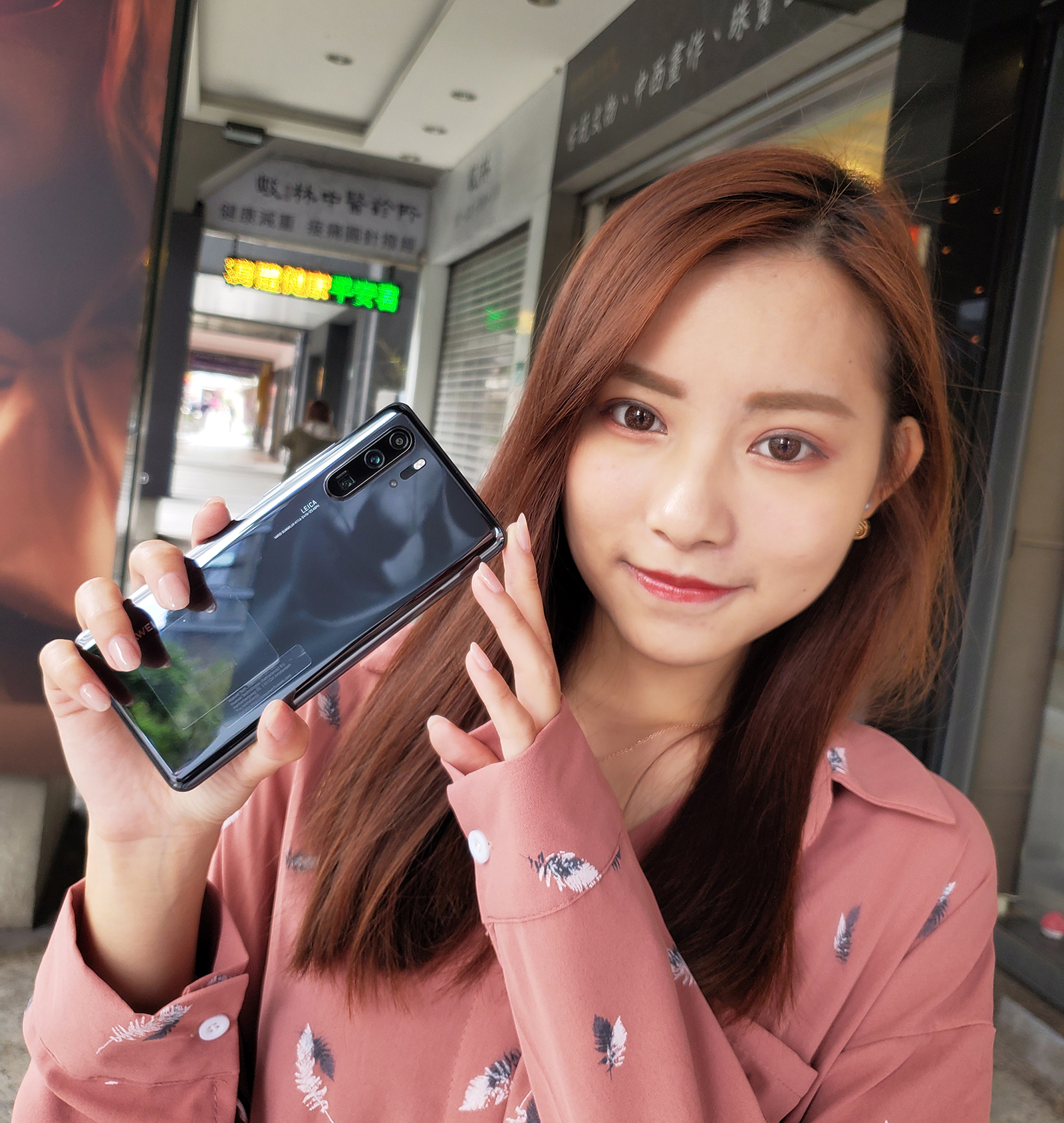 華為 P30 Pro 動手玩 (7) 相機實拍分享 &#8211; 人像拍照與自拍 ft 小潔 Mina @3C 達人廖阿輝