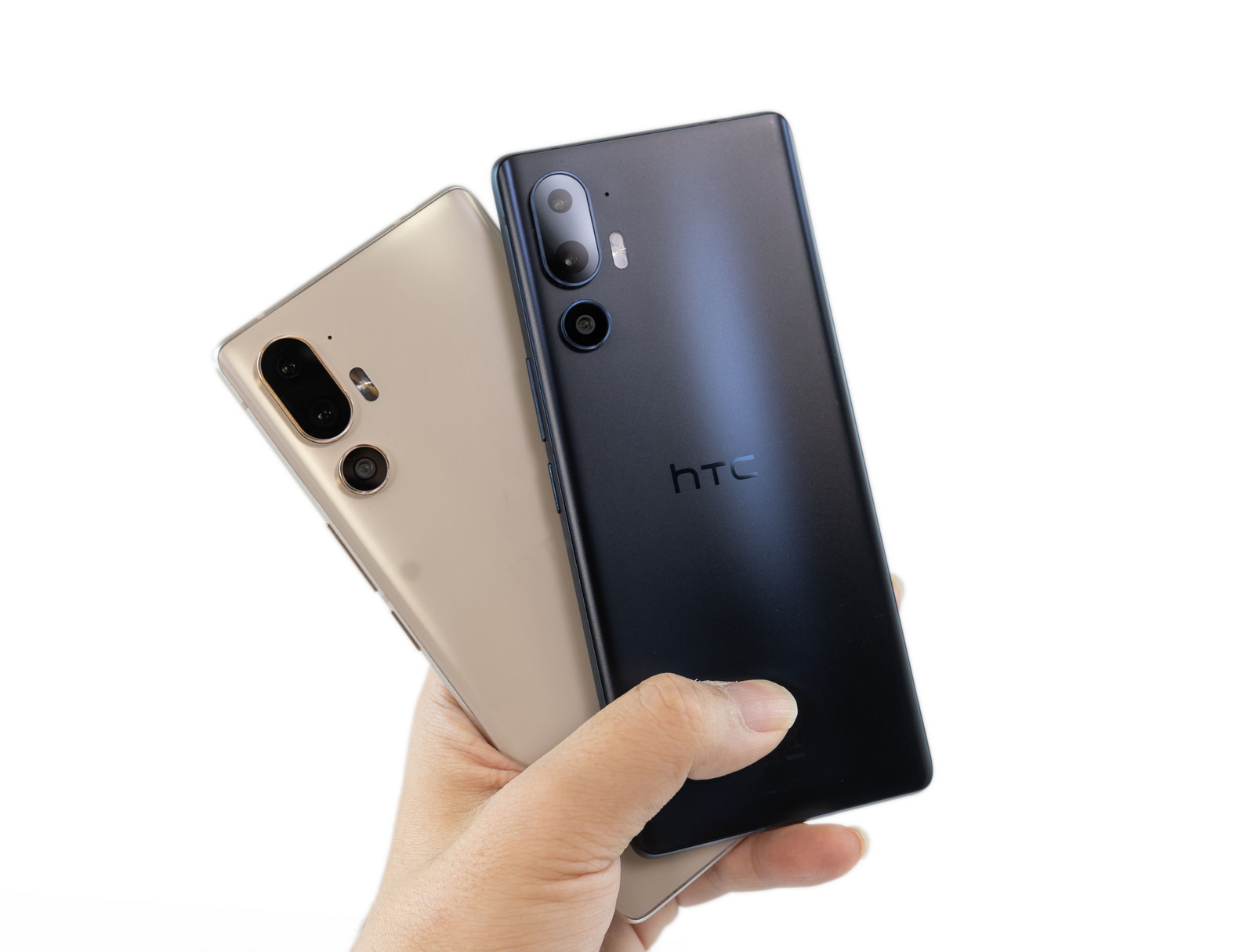 HTC U24 Pro 性能 / 電力 / 充電實測 + 暮光白/太空藍實機照片分享（完整評測影片製作中） @3C 達人廖阿輝
