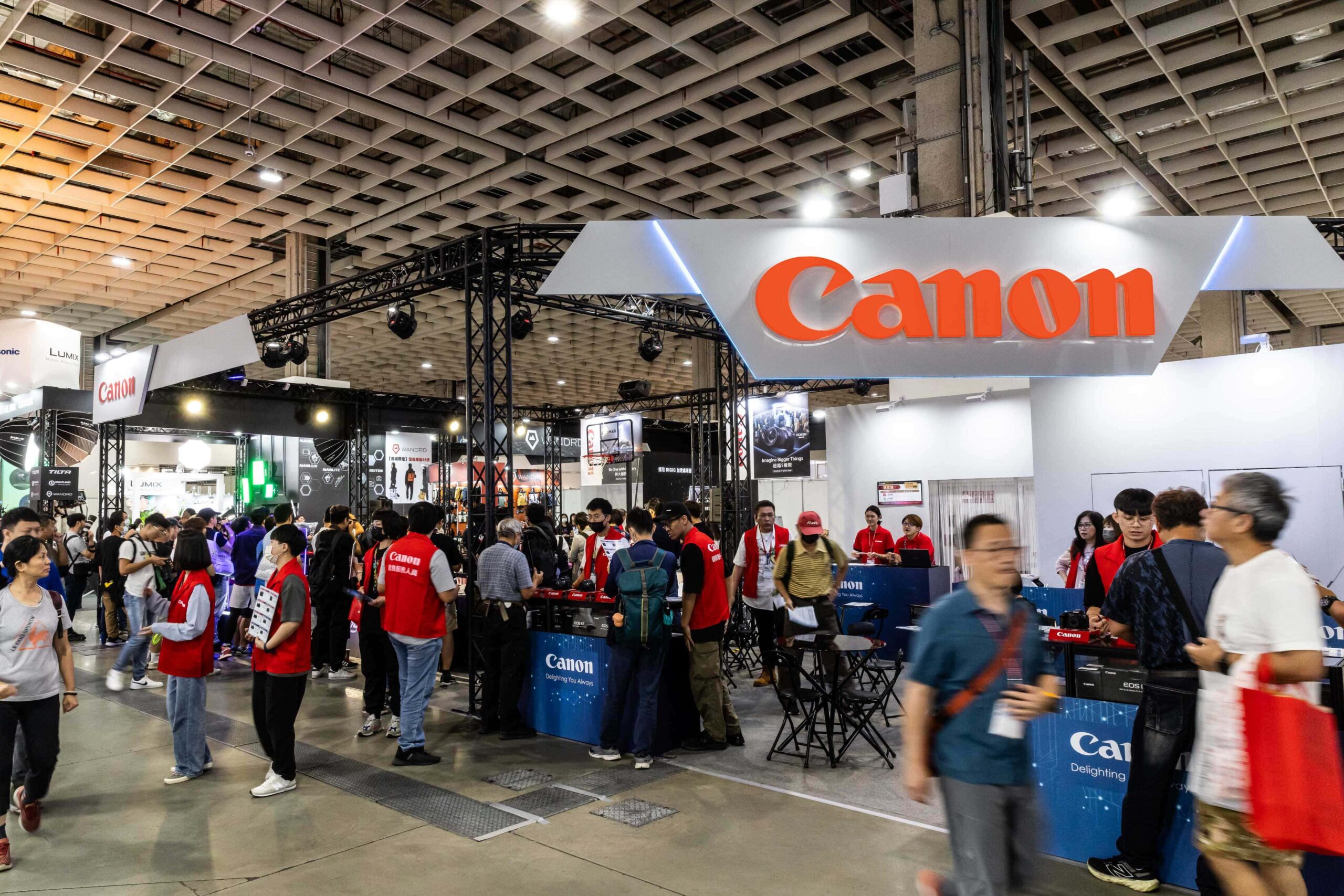 Canon 將於 2024 台北攝影展展出最新 AI 攝錄科技 @3C 達人廖阿輝